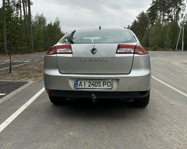 Серый Рено Лагуна, объемом двигателя 1.5 л и пробегом 327 тыс. км за 7000 $, фото 4 на Automoto.ua