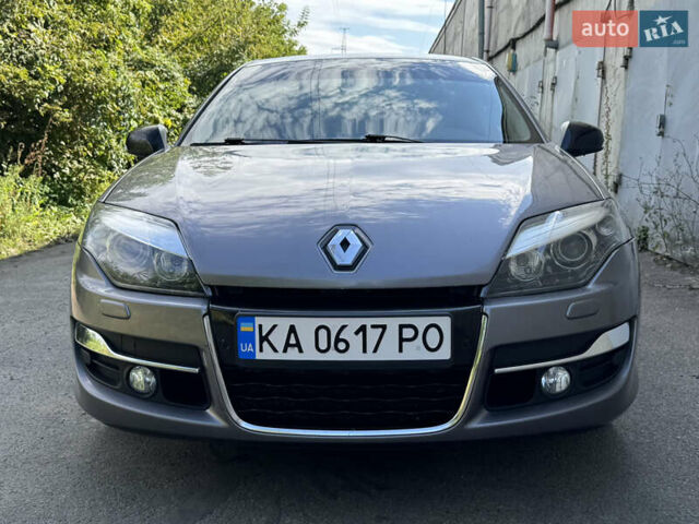 Серый Рено Лагуна, объемом двигателя 2 л и пробегом 290 тыс. км за 8300 $, фото 1 на Automoto.ua