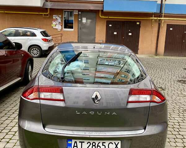 Рено Лагуна 2011 в Ивано-Франковске на Automoto.ua Серый Рено Лагуна, объемом двигателя 1.46 л и пробегом 224 тыс. км за 7400 $, фото 5 на Automoto.ua