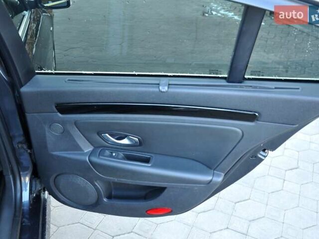 Серый Рено Лагуна, объемом двигателя 1.46 л и пробегом 290 тыс. км за 5999 $, фото 23 на Automoto.ua