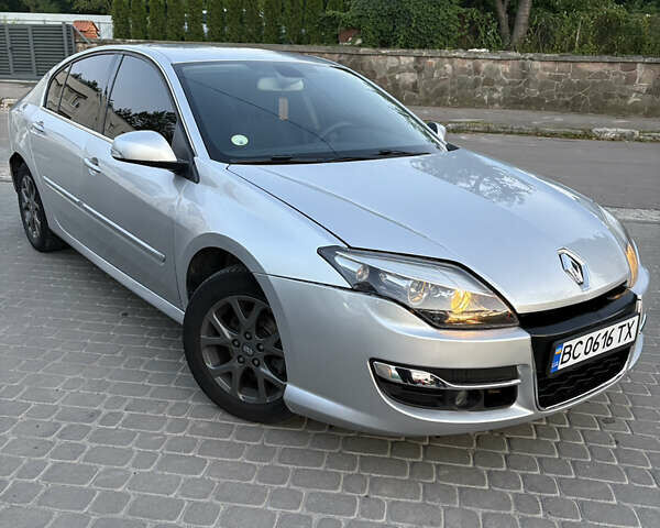 Серый Рено Лагуна, объемом двигателя 1.5 л и пробегом 205 тыс. км за 5999 $, фото 1 на Automoto.ua