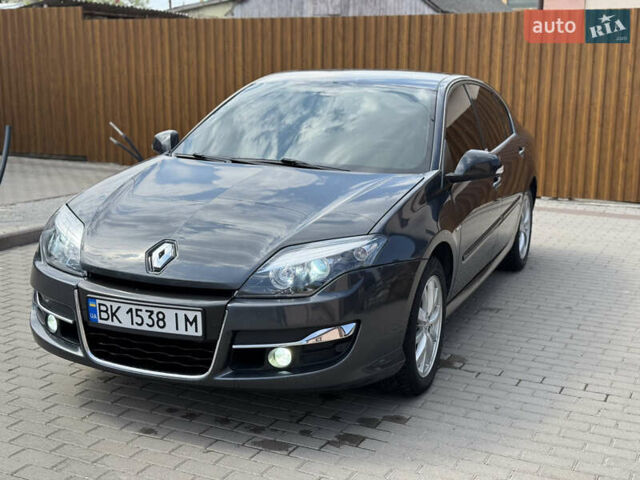Серый Рено Лагуна, объемом двигателя 1.5 л и пробегом 185 тыс. км за 7250 $, фото 1 на Automoto.ua