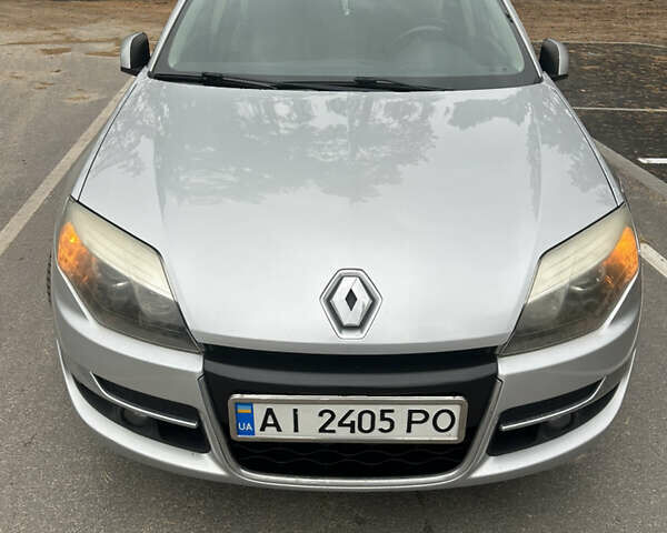 Серый Рено Лагуна, объемом двигателя 1.5 л и пробегом 327 тыс. км за 7000 $, фото 2 на Automoto.ua