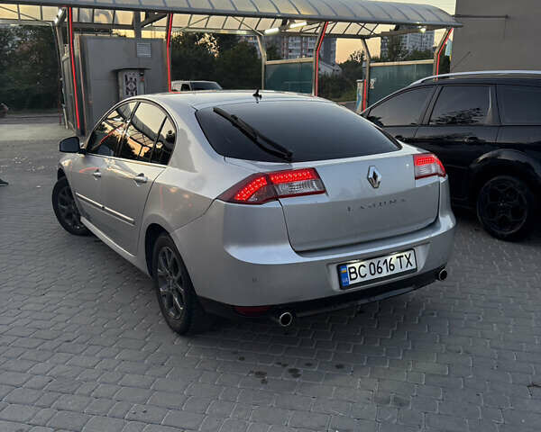 Серый Рено Лагуна, объемом двигателя 1.5 л и пробегом 205 тыс. км за 5999 $, фото 4 на Automoto.ua