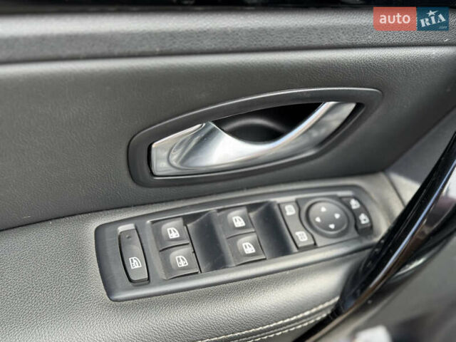 Серый Рено Лагуна, объемом двигателя 1.5 л и пробегом 185 тыс. км за 7250 $, фото 10 на Automoto.ua