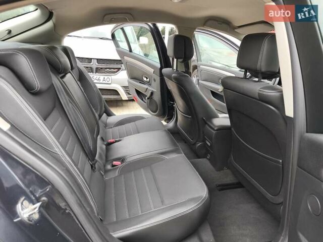 Сірий Рено Лагуна, об'ємом двигуна 1.46 л та пробігом 234 тис. км за 7500 $, фото 11 на Automoto.ua