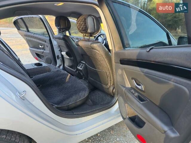 Серый Рено Лагуна, объемом двигателя 2 л и пробегом 299 тыс. км за 8000 $, фото 11 на Automoto.ua