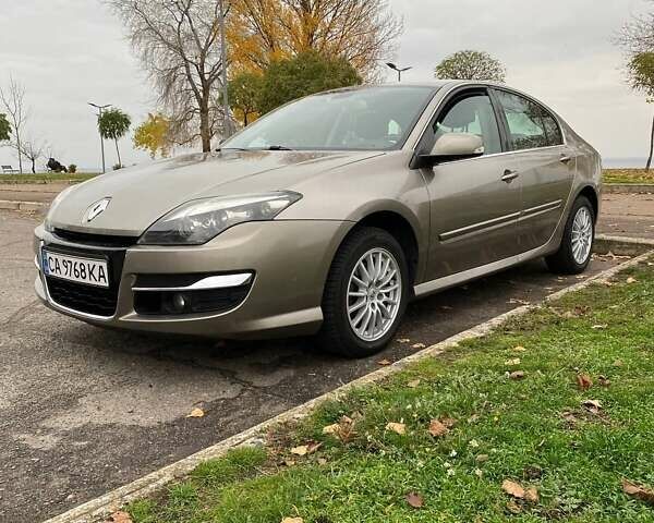 Сірий Рено Лагуна, об'ємом двигуна 1.46 л та пробігом 224 тис. км за 6800 $, фото 2 на Automoto.ua