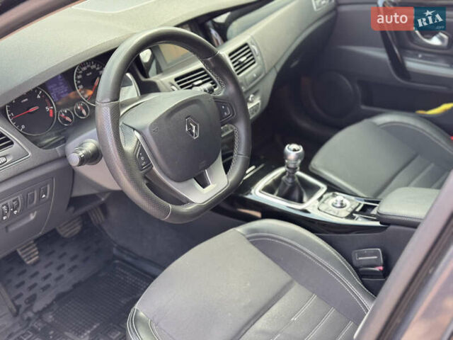 Серый Рено Лагуна, объемом двигателя 1.5 л и пробегом 185 тыс. км за 7250 $, фото 13 на Automoto.ua