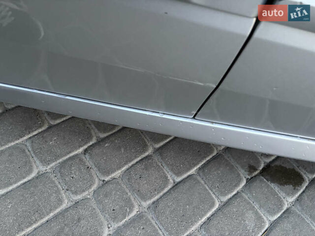 Серый Рено Лагуна, объемом двигателя 1.5 л и пробегом 205 тыс. км за 5999 $, фото 13 на Automoto.ua