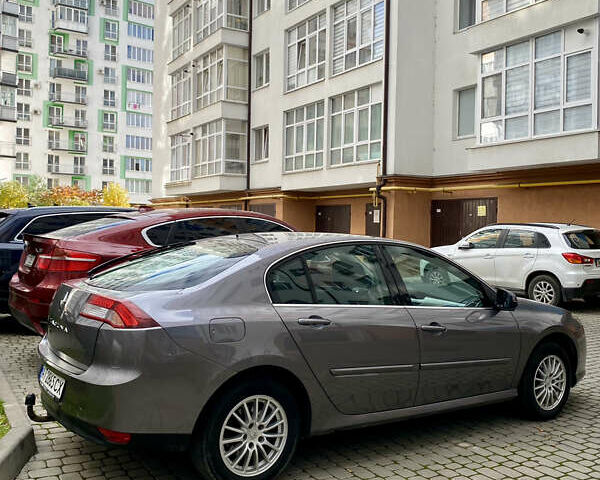 Рено Лагуна 2011 в Ивано-Франковске на Automoto.ua Серый Рено Лагуна, объемом двигателя 1.46 л и пробегом 224 тыс. км за 7400 $, фото 6 на Automoto.ua