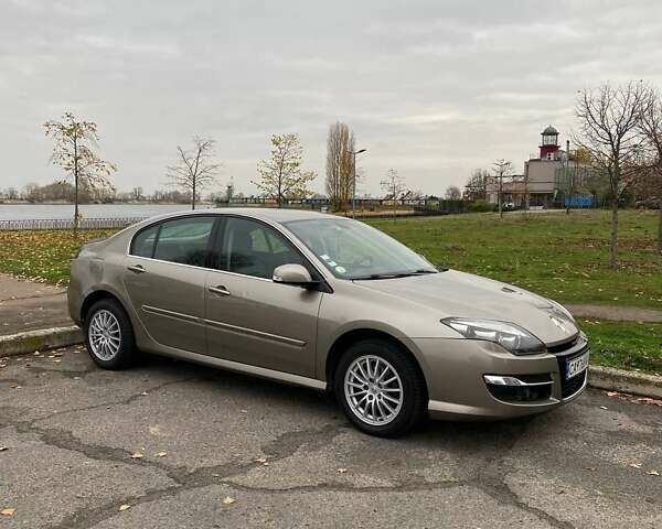 Сірий Рено Лагуна, об'ємом двигуна 1.46 л та пробігом 224 тис. км за 6800 $, фото 4 на Automoto.ua