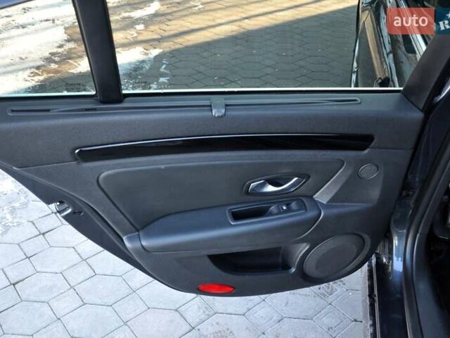 Серый Рено Лагуна, объемом двигателя 1.46 л и пробегом 290 тыс. км за 5999 $, фото 19 на Automoto.ua