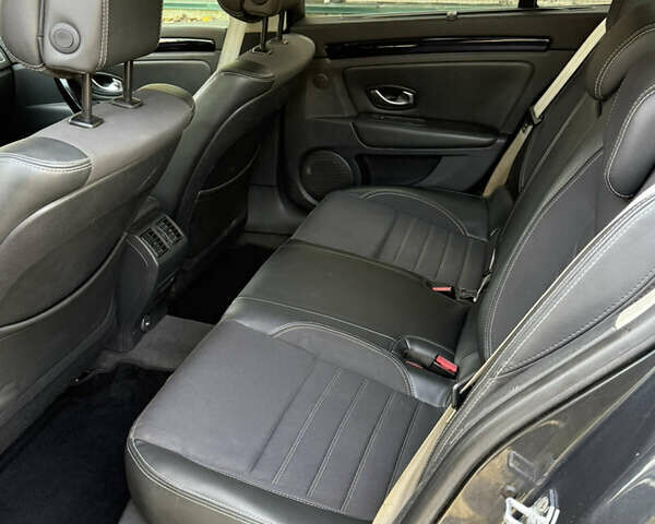 Сірий Рено Лагуна, об'ємом двигуна 1.46 л та пробігом 289 тис. км за 5800 $, фото 8 на Automoto.ua