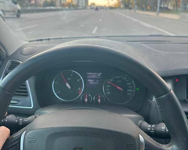 Серый Рено Лагуна, объемом двигателя 2 л и пробегом 210 тыс. км за 5400 $, фото 4 на Automoto.ua