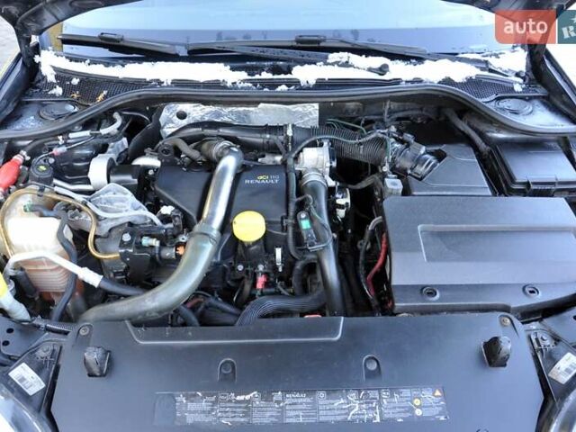 Серый Рено Лагуна, объемом двигателя 1.46 л и пробегом 290 тыс. км за 5999 $, фото 35 на Automoto.ua