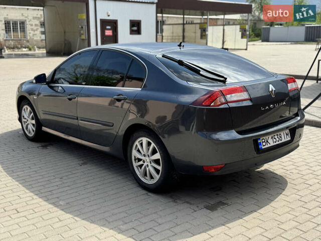 Серый Рено Лагуна, объемом двигателя 1.5 л и пробегом 185 тыс. км за 7250 $, фото 5 на Automoto.ua