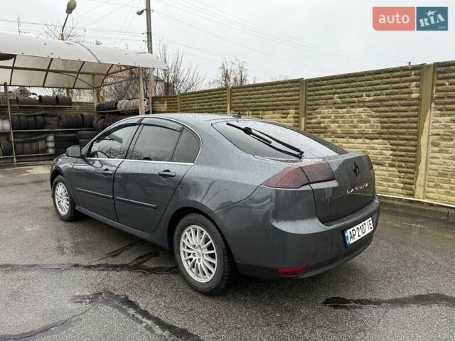 Серый Рено Лагуна, объемом двигателя 1.46 л и пробегом 155 тыс. км за 7999 $, фото 2 на Automoto.ua