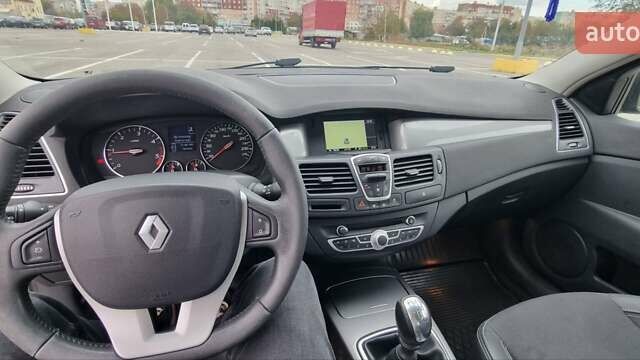 Серый Рено Лагуна, объемом двигателя 1.5 л и пробегом 272 тыс. км за 6800 $, фото 8 на Automoto.ua