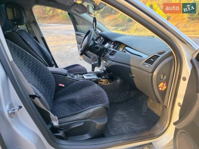 Серый Рено Лагуна, объемом двигателя 2 л и пробегом 299 тыс. км за 8000 $, фото 9 на Automoto.ua
