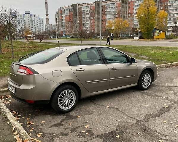 Сірий Рено Лагуна, об'ємом двигуна 1.46 л та пробігом 224 тис. км за 6800 $, фото 6 на Automoto.ua