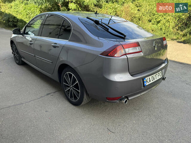Серый Рено Лагуна, объемом двигателя 2 л и пробегом 290 тыс. км за 8300 $, фото 4 на Automoto.ua