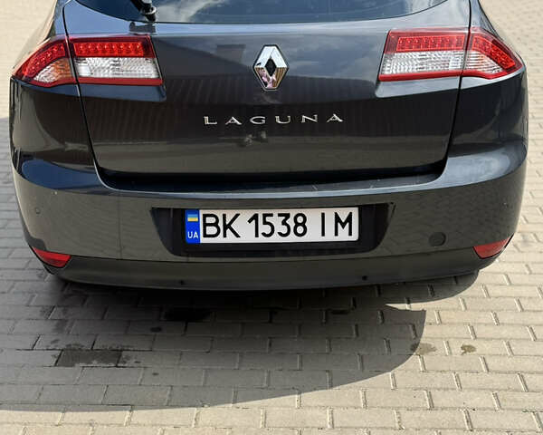 Серый Рено Лагуна, объемом двигателя 1.5 л и пробегом 185 тыс. км за 7250 $, фото 4 на Automoto.ua