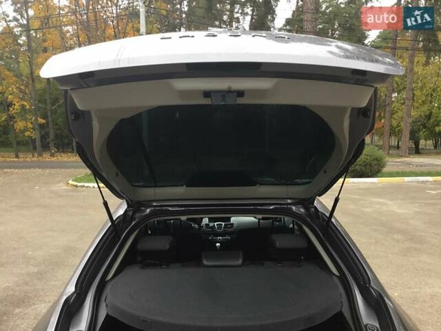 Серый Рено Лагуна, объемом двигателя 1.5 л и пробегом 370 тыс. км за 6500 $, фото 66 на Automoto.ua