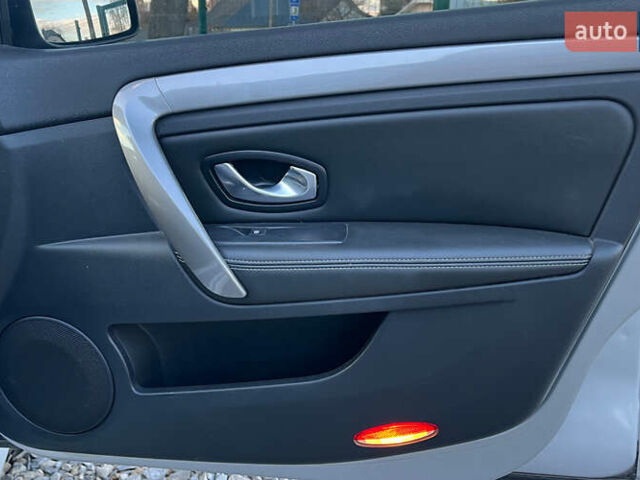 Рено Лагуна 2012 в Коломые на Automoto.ua Серый Рено Лагуна, объемом двигателя 1.46 л и пробегом 238 тыс. км за 7800 $, фото 25 на Automoto.ua