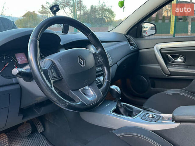 Рено Лагуна 2012 в Коломые на Automoto.ua Серый Рено Лагуна, объемом двигателя 1.46 л и пробегом 238 тыс. км за 7800 $, фото 6 на Automoto.ua