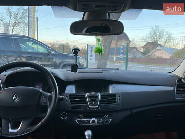 Рено Лагуна 2012 в Коломые на Automoto.ua Серый Рено Лагуна, объемом двигателя 1.46 л и пробегом 238 тыс. км за 7800 $, фото 8 на Automoto.ua