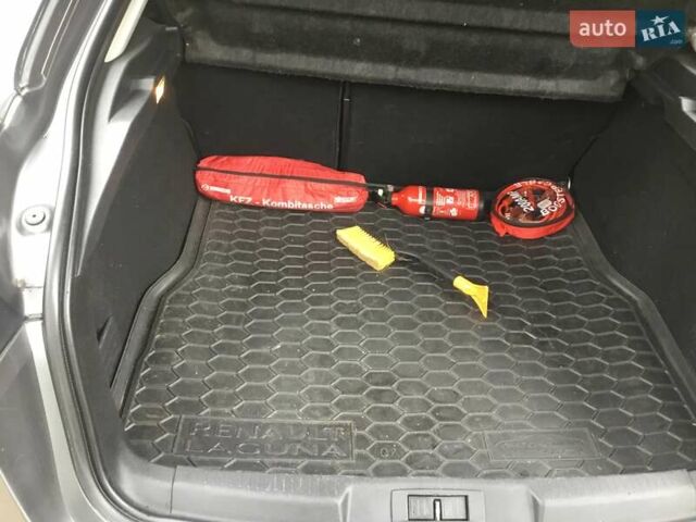 Серый Рено Лагуна, объемом двигателя 1.5 л и пробегом 370 тыс. км за 6500 $, фото 39 на Automoto.ua