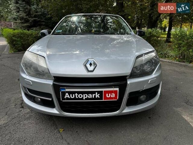 Серый Рено Лагуна, объемом двигателя 2 л и пробегом 354 тыс. км за 7180 $, фото 2 на Automoto.ua