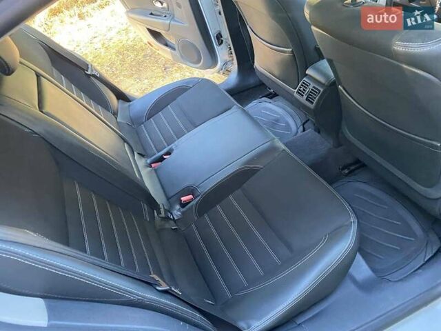 Серый Рено Лагуна, объемом двигателя 1.46 л и пробегом 205 тыс. км за 7500 $, фото 21 на Automoto.ua