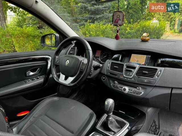 Серый Рено Лагуна, объемом двигателя 2 л и пробегом 354 тыс. км за 7180 $, фото 28 на Automoto.ua
