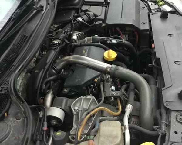 Серый Рено Лагуна, объемом двигателя 1.5 л и пробегом 370 тыс. км за 6500 $, фото 58 на Automoto.ua