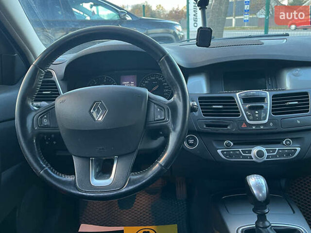 Рено Лагуна 2012 в Коломые на Automoto.ua Серый Рено Лагуна, объемом двигателя 1.46 л и пробегом 238 тыс. км за 7800 $, фото 9 на Automoto.ua