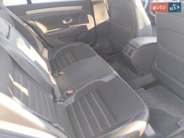 Серый Рено Лагуна, объемом двигателя 1.46 л и пробегом 180 тыс. км за 9300 $, фото 6 на Automoto.ua