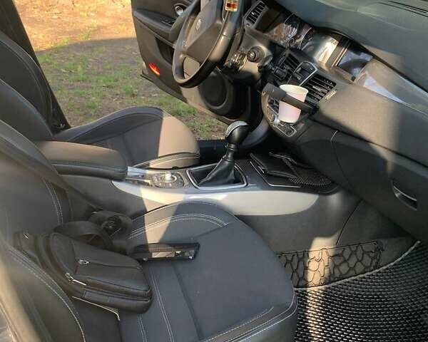 Серый Рено Лагуна, объемом двигателя 1.5 л и пробегом 370 тыс. км за 6500 $, фото 13 на Automoto.ua