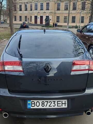 Серый Рено Лагуна, объемом двигателя 2 л и пробегом 220 тыс. км за 8299 $, фото 2 на Automoto.ua