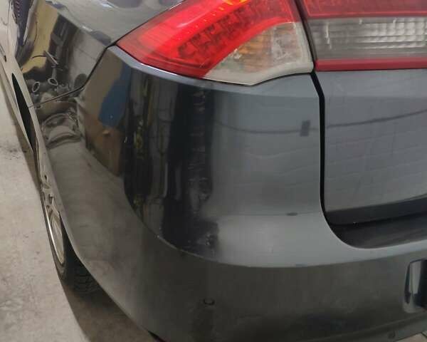 Серый Рено Лагуна, объемом двигателя 1.5 л и пробегом 312 тыс. км за 6300 $, фото 7 на Automoto.ua