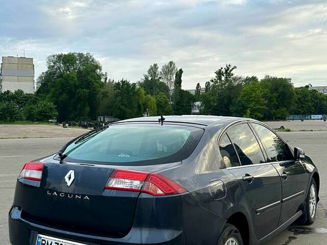 Сірий Рено Лагуна, об'ємом двигуна 1.5 л та пробігом 249 тис. км за 7500 $, фото 3 на Automoto.ua