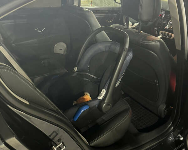 Рено Лагуна 2013 в Киеве на Automoto.ua Серый Рено Лагуна, объемом двигателя 1.5 л и пробегом 286 тыс. км за 7500 $, фото 32 на Automoto.ua