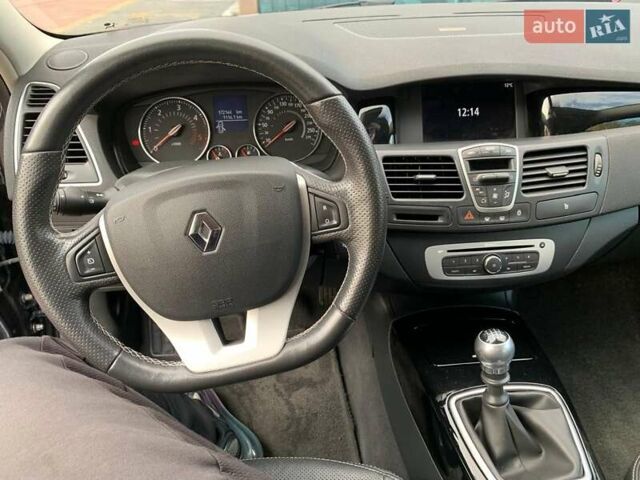 Серый Рено Лагуна, объемом двигателя 1.5 л и пробегом 172 тыс. км за 9900 $, фото 14 на Automoto.ua