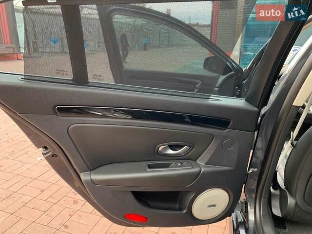 Серый Рено Лагуна, объемом двигателя 1.5 л и пробегом 172 тыс. км за 9900 $, фото 5 на Automoto.ua