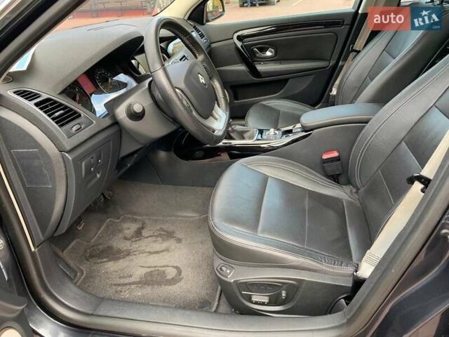 Серый Рено Лагуна, объемом двигателя 1.5 л и пробегом 172 тыс. км за 9900 $, фото 34 на Automoto.ua