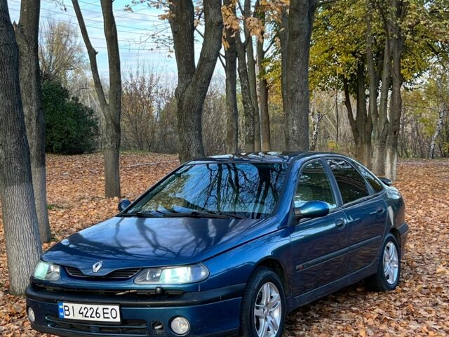 Рено Лагуна 1998 в Кременчуге на Automoto.ua Синий Рено Лагуна, объемом двигателя 2 л и пробегом 400 тыс. км за 2300 $, фото 2 на Automoto.ua