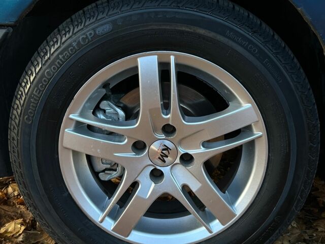 Рено Лагуна 1998 в Кременчуге на Automoto.ua Синий Рено Лагуна, объемом двигателя 2 л и пробегом 400 тыс. км за 2300 $, фото 6 на Automoto.ua