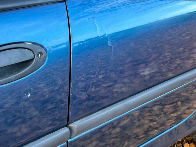 Рено Лагуна 1998 в Кременчуге на Automoto.ua Синий Рено Лагуна, объемом двигателя 2 л и пробегом 400 тыс. км за 2300 $, фото 7 на Automoto.ua