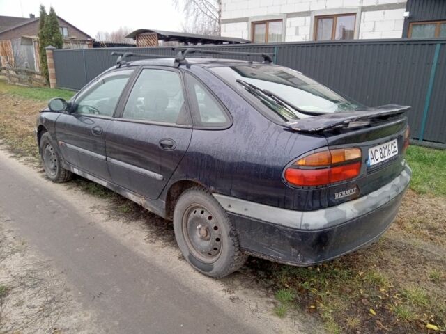 Синий Рено Лагуна, объемом двигателя 1 л и пробегом 4 тыс. км за 1500 $, фото 4 на Automoto.ua